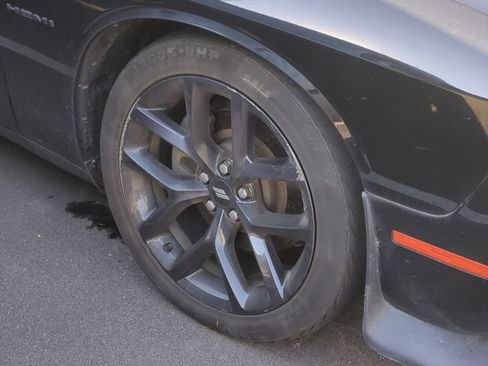 Used 2021 Dodge Challenger R/T w/ Blacktop Package RWD image 7