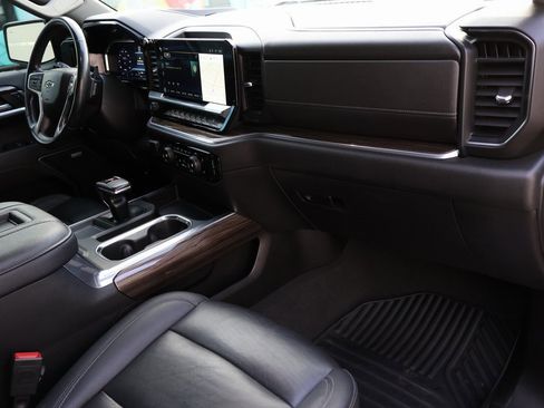 Certified 2022 Chevrolet Silverado 1500 RST w/ RST All Star Premium Package image 11