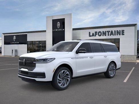 New 2026 Lincoln Navigator L Reserve AWD/4WD image 1