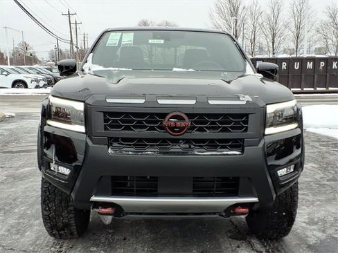 New 2026 Nissan Frontier PRO-4X w/ Pro-4x Convenience Package image 2