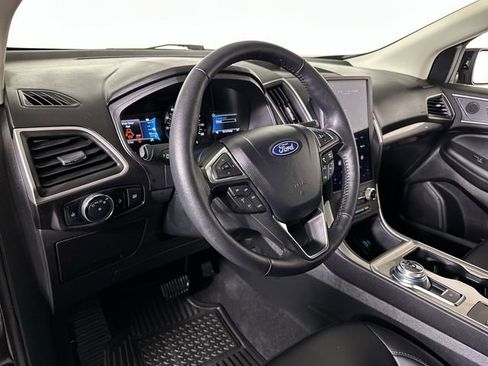 Used 2024 Ford Edge SEL AWD/4WD image 10