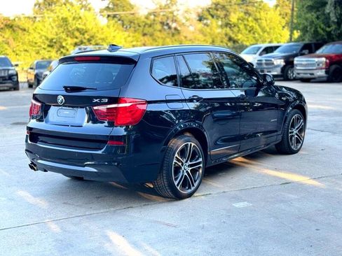 Used 2017 BMW X3 xDrive28i image 3