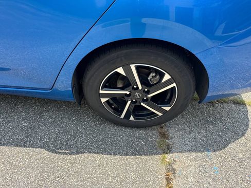 Used 2024 Nissan Sentra SV FWD image 19