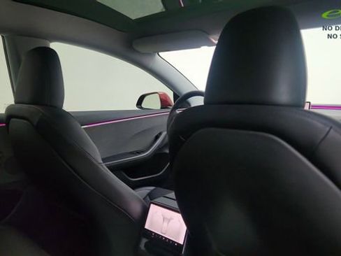 Used 2025 Tesla Model 3 Long Range RWD image 26