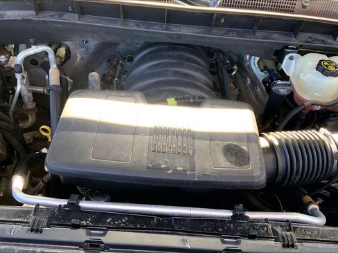 Used 2020 GMC Sierra 1500 Elevation w/ Elevation Value Package image 32