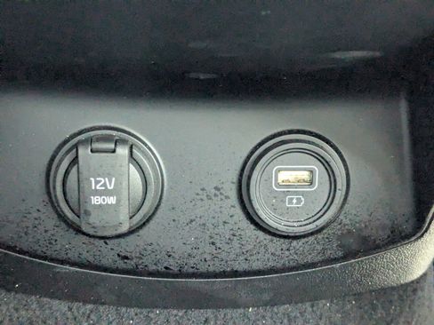 Certified 2023 Kia Sorento S image 22