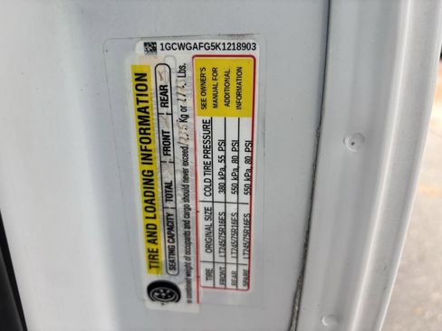 Used 2019 Chevrolet Express 2500 w/ Driver Convenience Package image 31