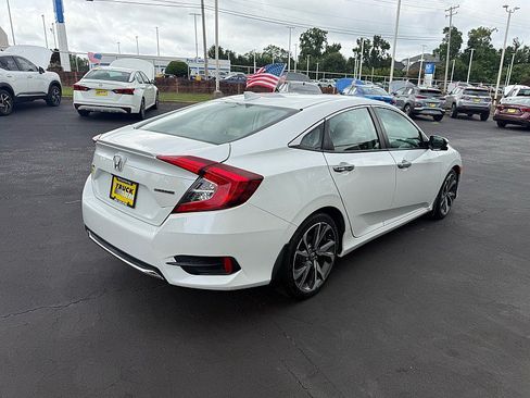 Used 2020 Honda Civic Touring image 6