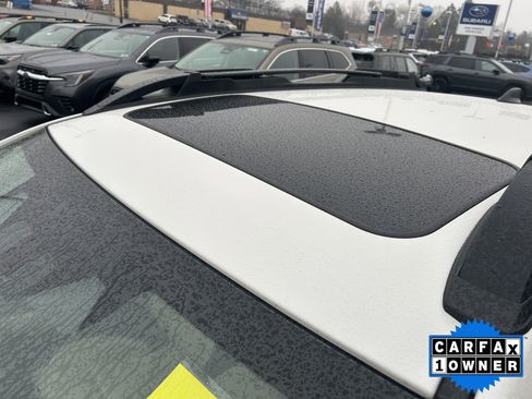 Certified 2025 Subaru Outback Limited image 11