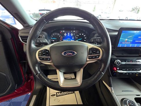 Used 2021 Ford Explorer Limited w/ Equipment Group 301A image 14