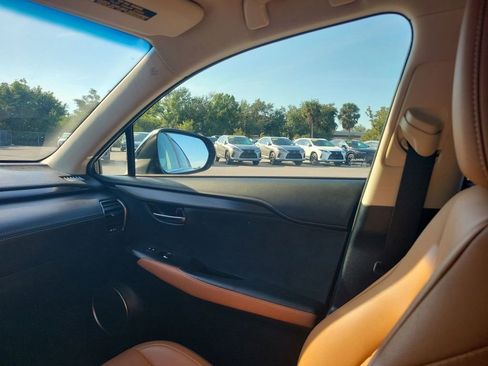 Used 2018 Lexus NX 300 FWD image 3