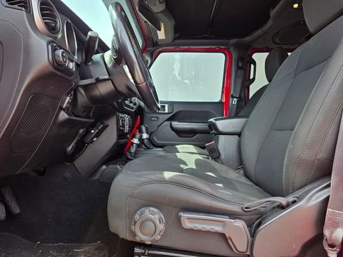 Used 2020 Jeep Gladiator Sport w/ Quick Order Package 24S AWD/4WD image 11