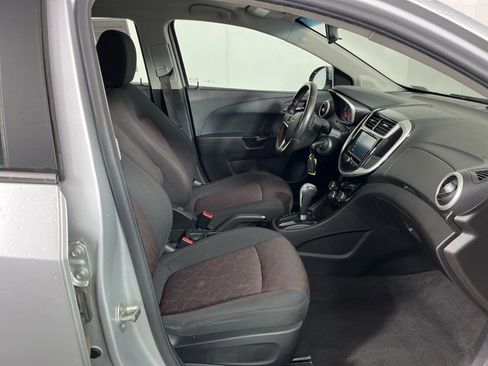 Used 2017 Chevrolet Sonic LT FWD image 6