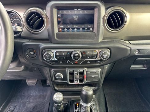 Certified 2023 Jeep Wrangler Unlimited Sport image 22