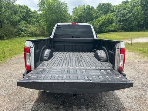 Used 2018 Ford F250 XLT w/ Camper Package RWD image 24