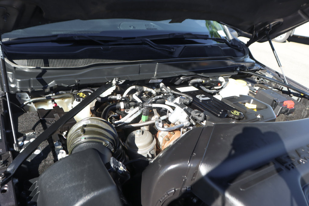 Used 2025 RAM 3500 Tradesman AWD/4WD image 11
