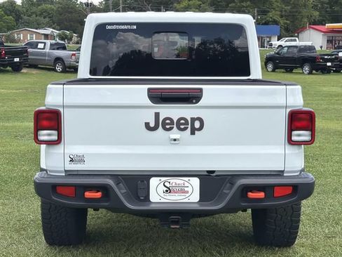 Used 2022 Jeep Gladiator Mojave w/ Cold Weather Group AWD/4WD image 8