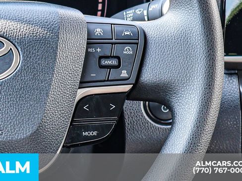 Used 2025 Toyota Camry LE FWD image 34