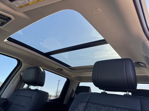 Used 2024 Toyota Tundra Limited image 34