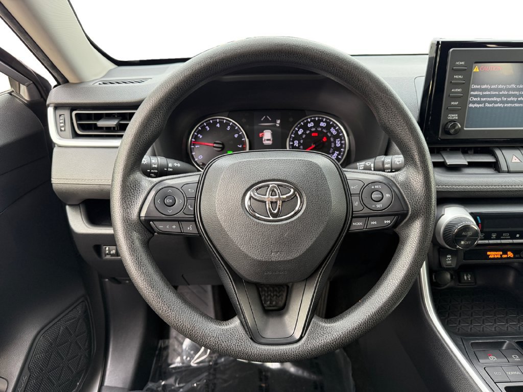 Used 2019 Toyota RAV4 XLE FWD image 12