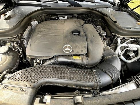 Certified 2022 Mercedes-Benz GLC 300 4MATIC image 9