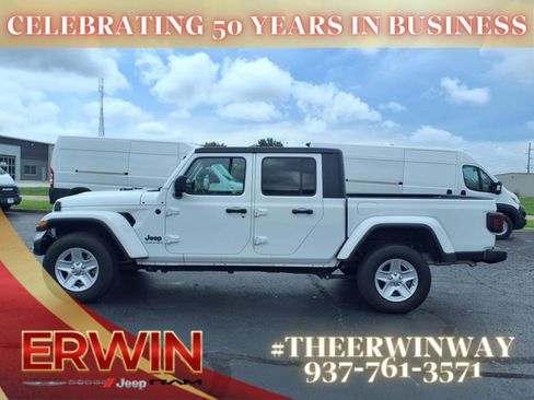 Certified 2023 Jeep Gladiator Sport image 12