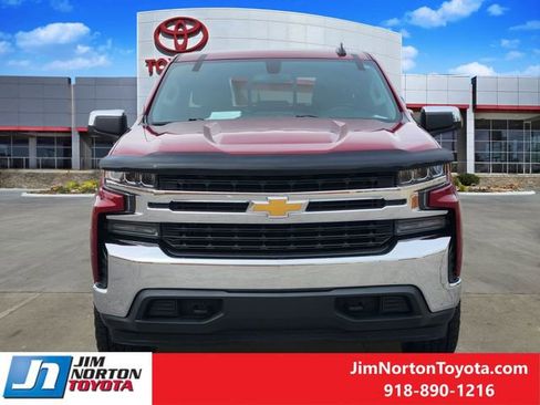 Used 2020 Chevrolet Silverado 1500 LT w/ Texas Edition image 2
