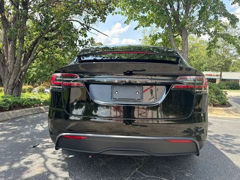 Used 2023 Tesla Model X AWD/4WD image 7