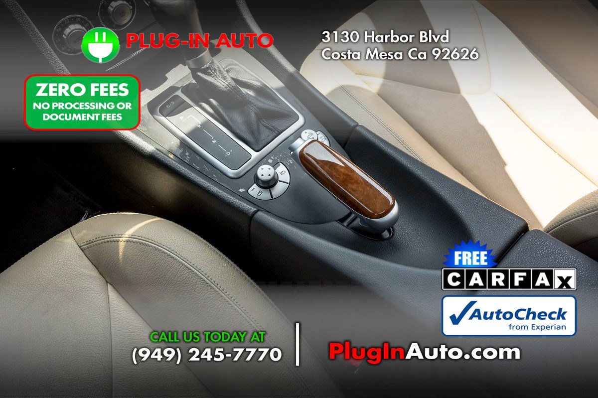 Used 2011 Mercedes-Benz SLK 300 image 17