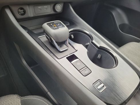 Certified 2026 Nissan Rogue SV FWD image 30