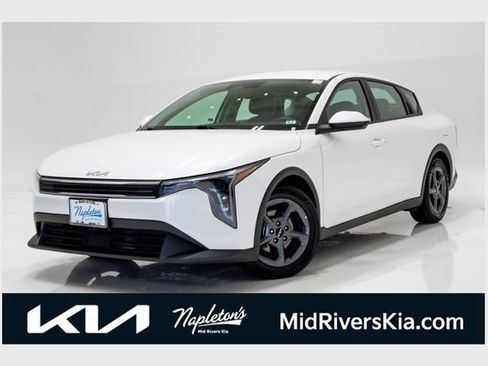 Used 2025 Kia K4 FWD image 1