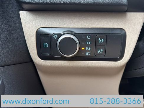 Used 2020 Ford Escape SE Sport image 17