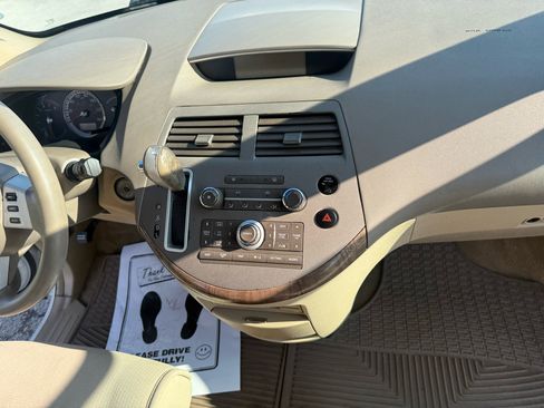 Used 2009 Nissan Quest S w/ Drivers Pkg image 30