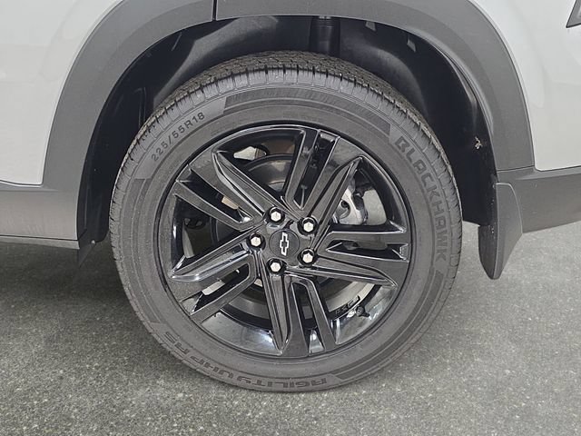 Used 2025 Chevrolet Trax ACTIV w/ Sunroof Package FWD image 30