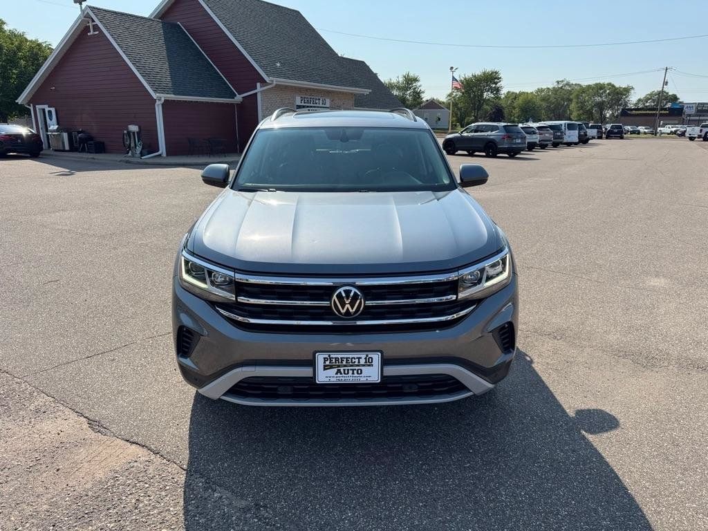 Used 2021 Volkswagen Atlas SE w/ Panoramic Sunroof Package AWD/4WD image 12