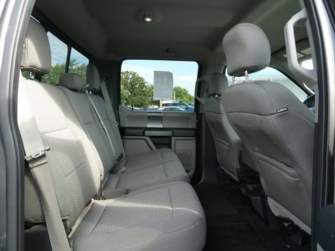 Used 2016 Ford F150 XLT w/ Equipment Group 302A Luxury AWD/4WD image 14
