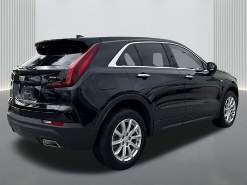 Certified 2023 Cadillac XT4 Luxury image 6