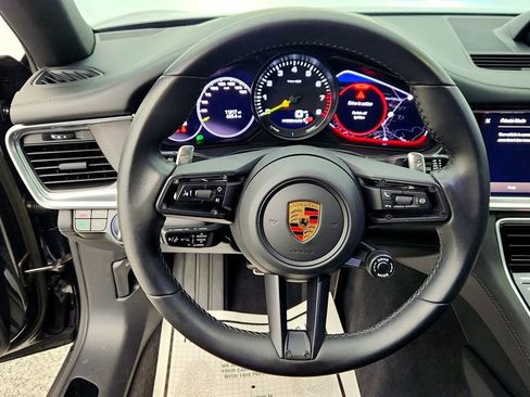Used 2023 Porsche Panamera 4 Platinum Edition image 14