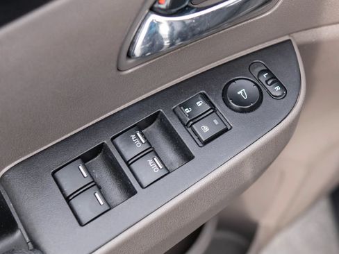 Used 2015 Honda Odyssey EX-L image 26