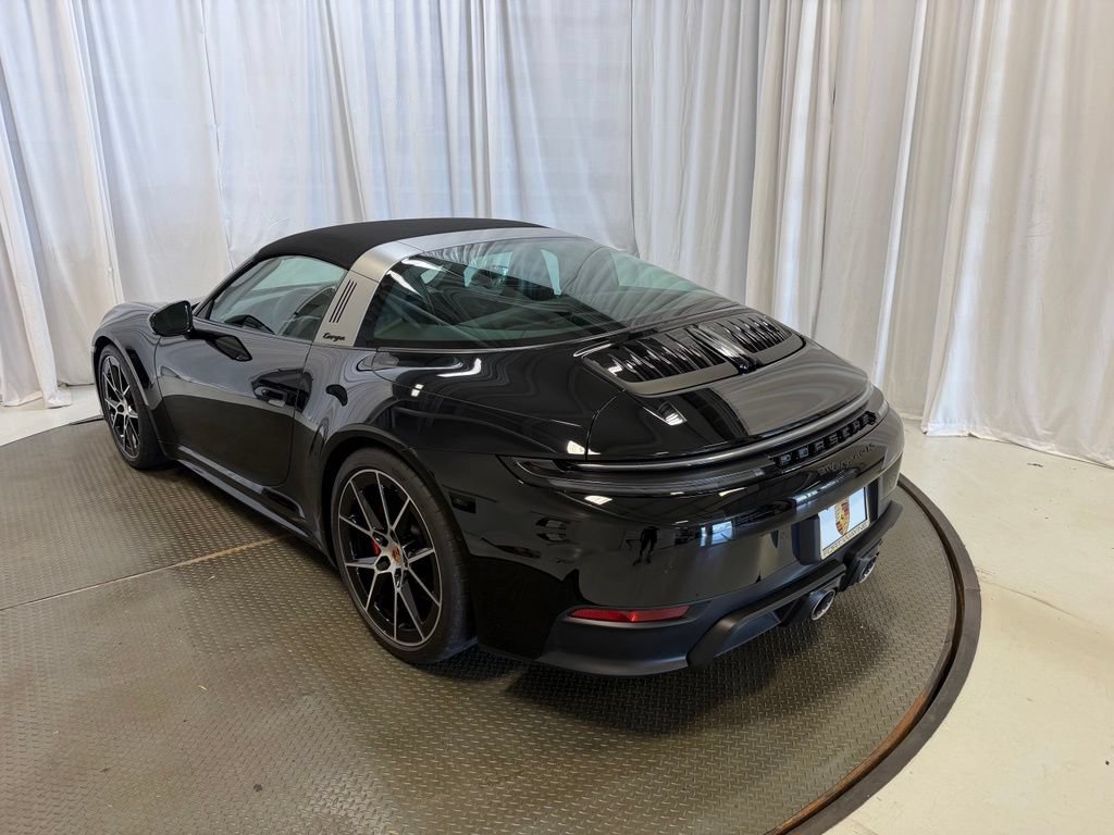 Certified 2025 Porsche 911 Targa 4 GTS AWD/4WD image 3
