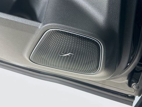 New 2026 Mercedes-Benz GLB 250 4MATIC image 27