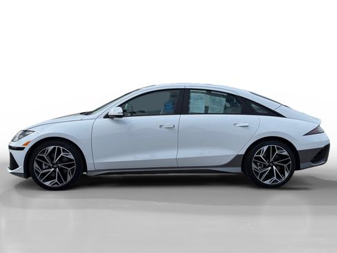 Certified 2025 Hyundai Ioniq 6 SEL AWD/4WD image 2