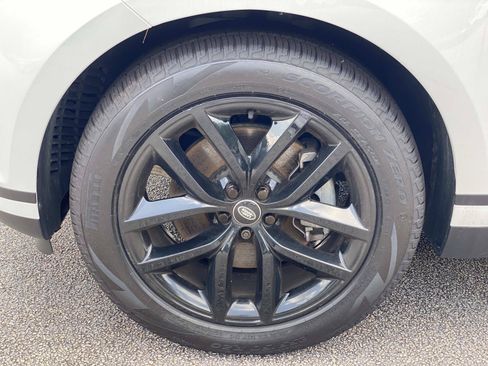 Used 2025 Land Rover Range Rover Velar S AWD/4WD image 12