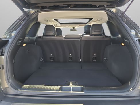 Used 2019 Jeep Cherokee Limited w/ Luxury Group image 30