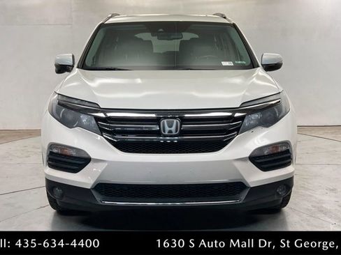 Used 2017 Honda Pilot Touring image 8