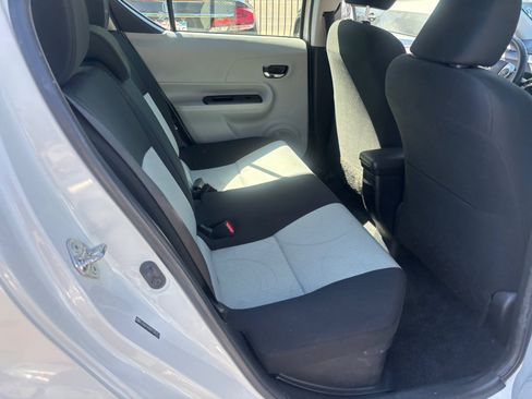 Used 2014 Toyota Prius C Three image 11