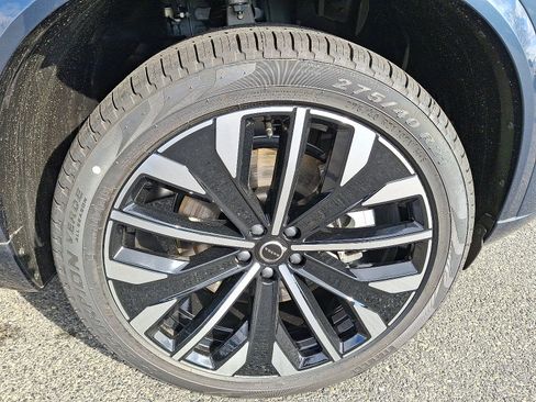 New 2026 Volvo XC90 T8 Ultra w/ Protection Package Premier image 5