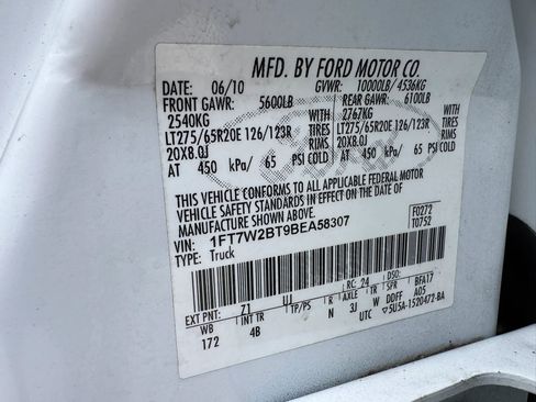 Used 2011 Ford F250 Lariat w/ Lariat Ultimate Pkg AWD/4WD image 30