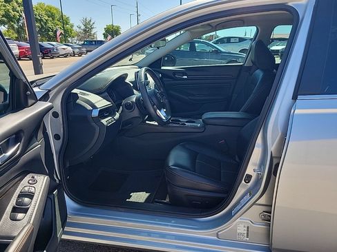Used 2022 Nissan Altima 2.5 SR AWD/4WD image 10