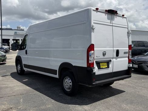 Used 2023 RAM ProMaster 2500 FWD image 5